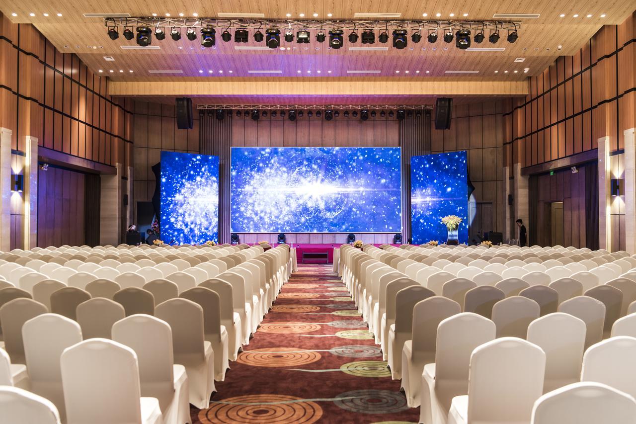 Muong Thanh Luxury Da Nang Hotel Экстерьер фото